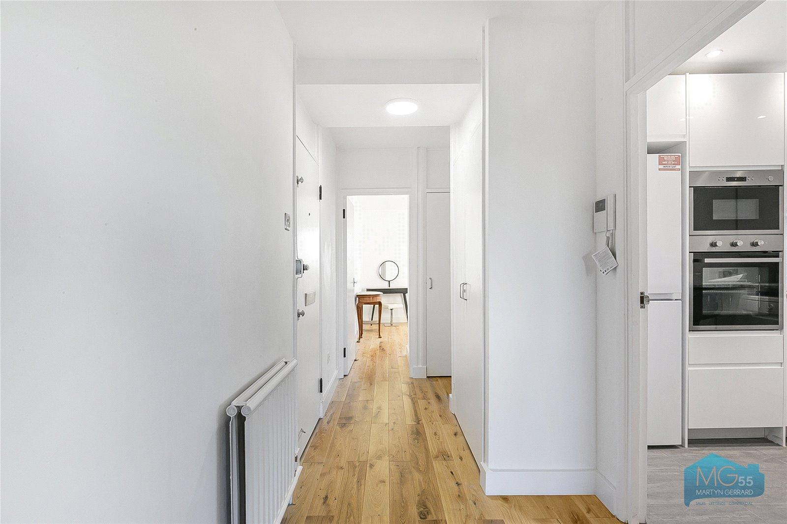 1 bedroom Apartment to rent - Martyn Gerrard