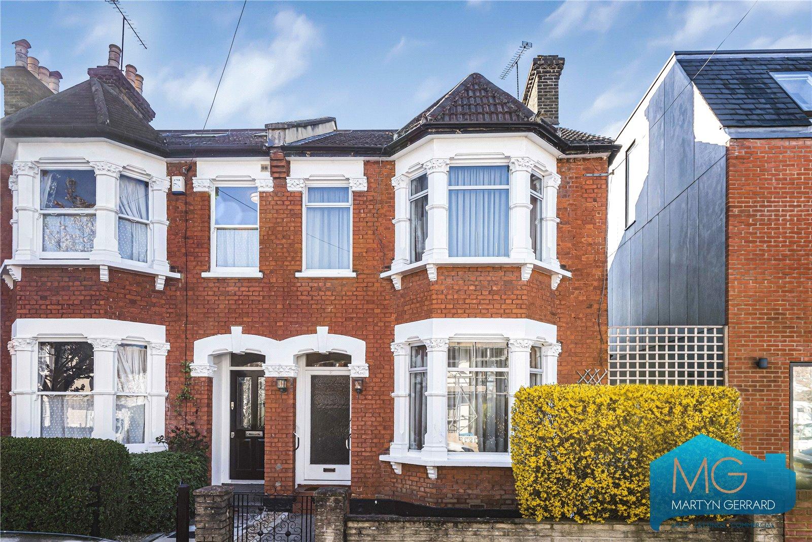 3 bedroom Semi-Detached House for sale - Martyn Gerrard