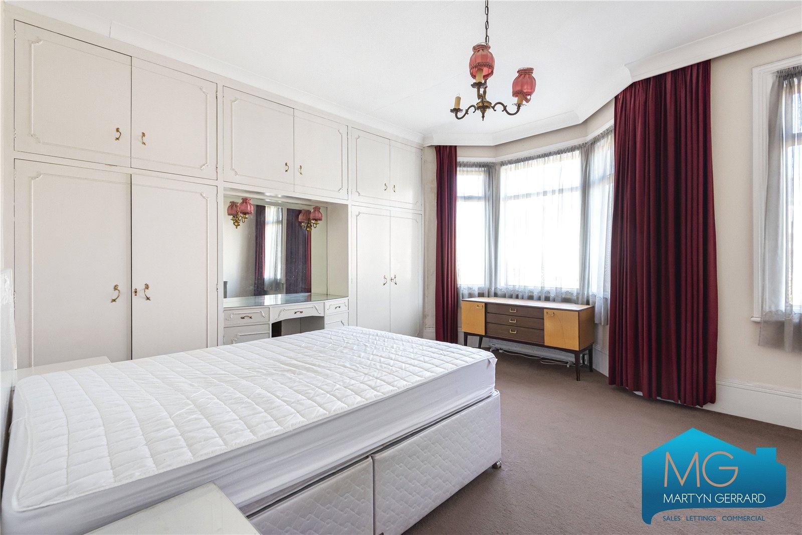 3 bedroom Semi-Detached House for sale - Martyn Gerrard