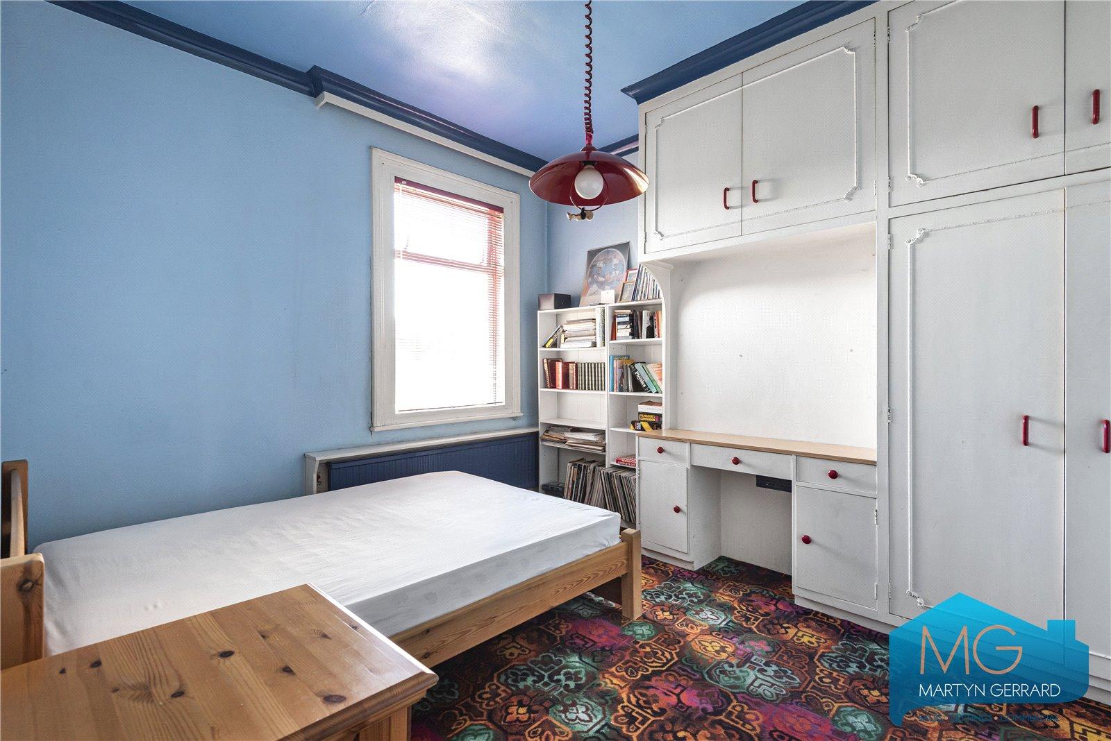 3 bedroom Semi-Detached House for sale - Martyn Gerrard