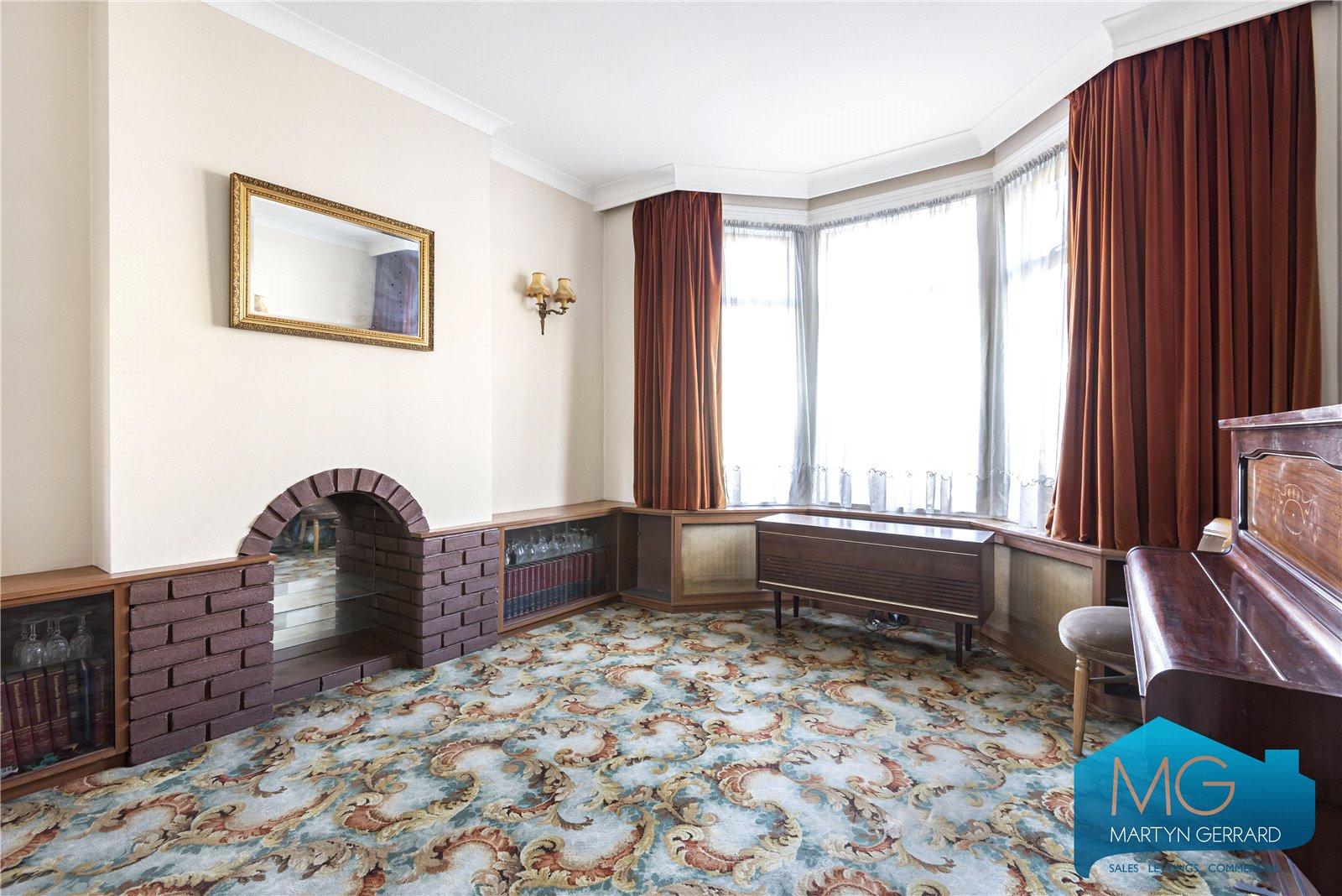 3 bedroom Semi-Detached House for sale - Martyn Gerrard