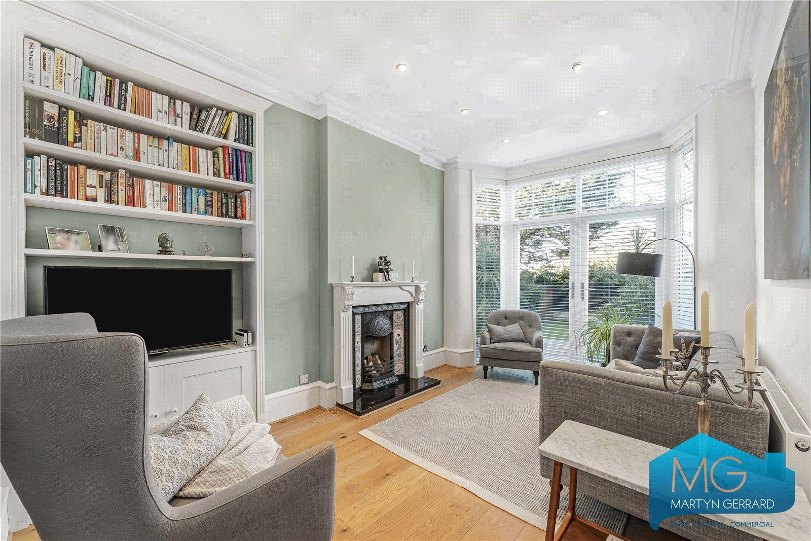 4 bedroom Semi-Detached House for sale - Martyn Gerrard