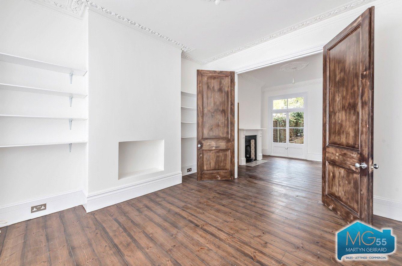 4 bedroom Terraced House to rent - Martyn Gerrard