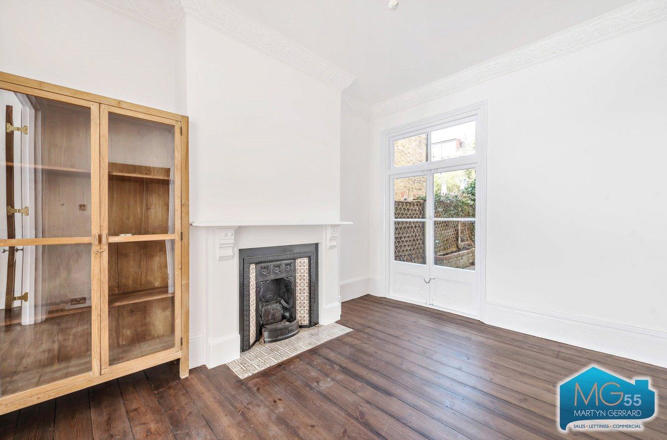 4 bedroom Terraced House to rent - Martyn Gerrard