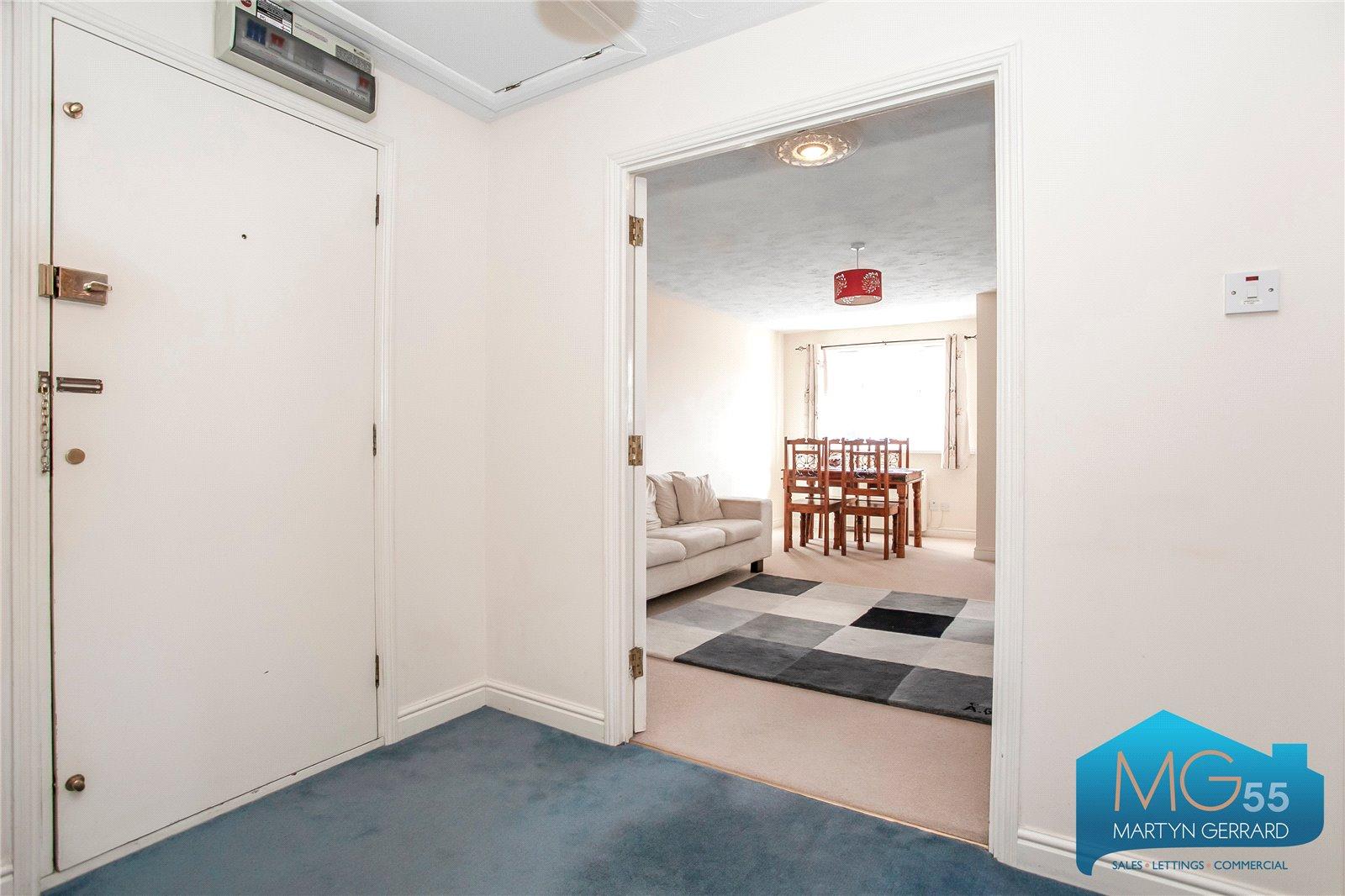 2 bedroom Apartment to rent - Martyn Gerrard