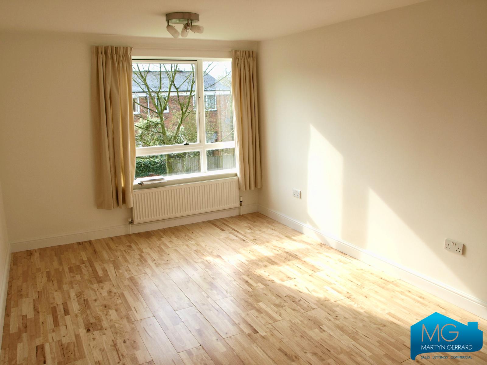 2 bedroom Apartment to rent - Martyn Gerrard
