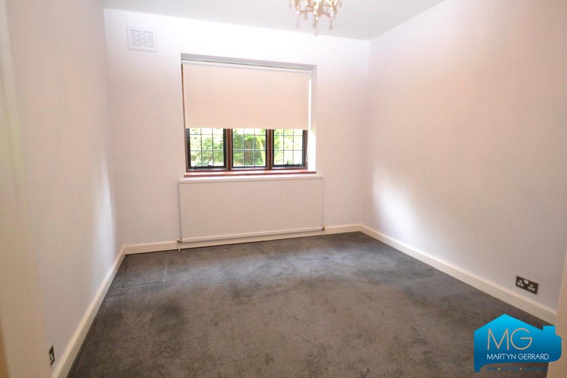 3 bedroom Maisonette to rent - Martyn Gerrard