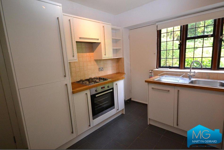 3 bedroom Maisonette to rent - Martyn Gerrard