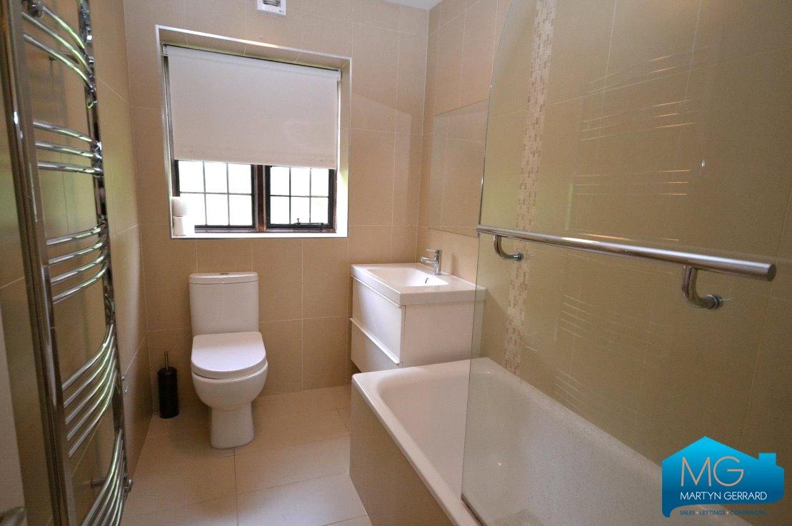 3 bedroom Maisonette to rent - Martyn Gerrard
