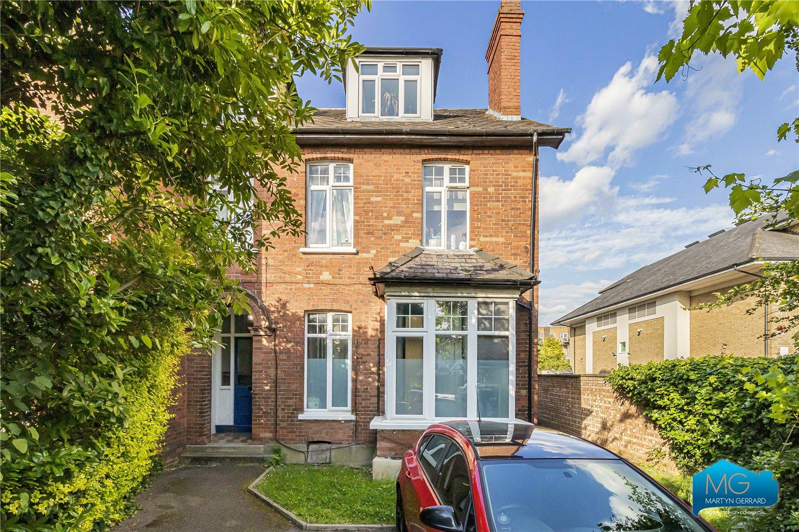 Apartment to rent - Martyn Gerrard
