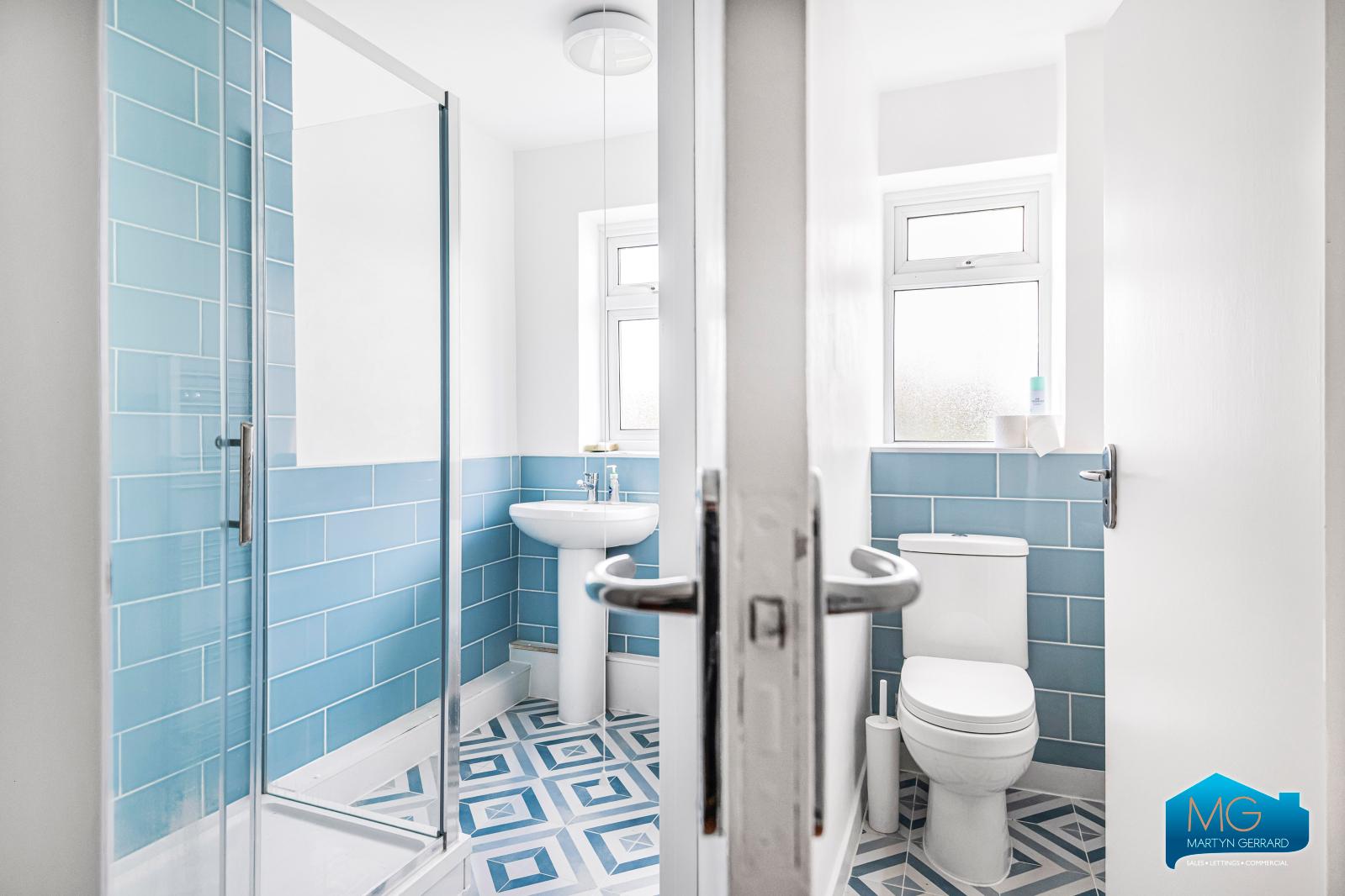2 bedroom Ground Floor Flat to rent - Martyn Gerrard