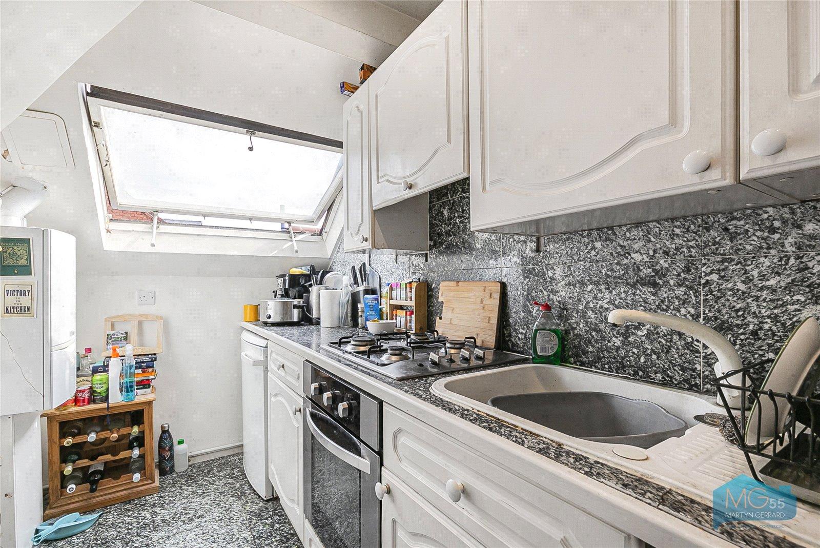 1 bedroom Apartment to rent - Martyn Gerrard