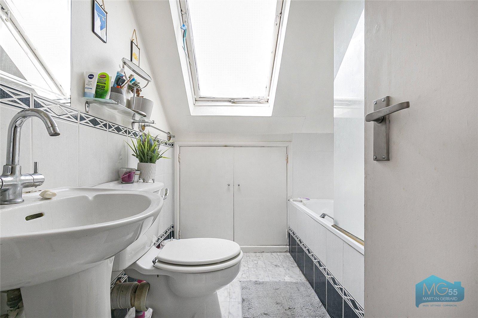1 bedroom Apartment to rent - Martyn Gerrard
