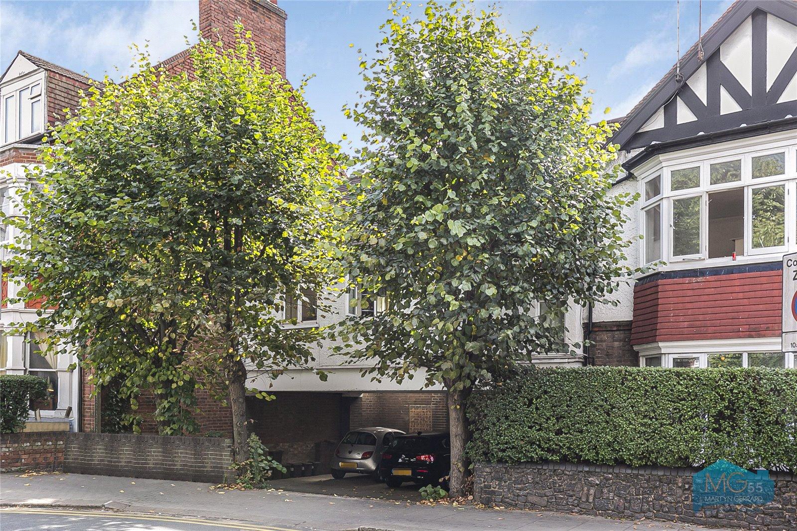 1 bedroom Apartment to rent - Martyn Gerrard