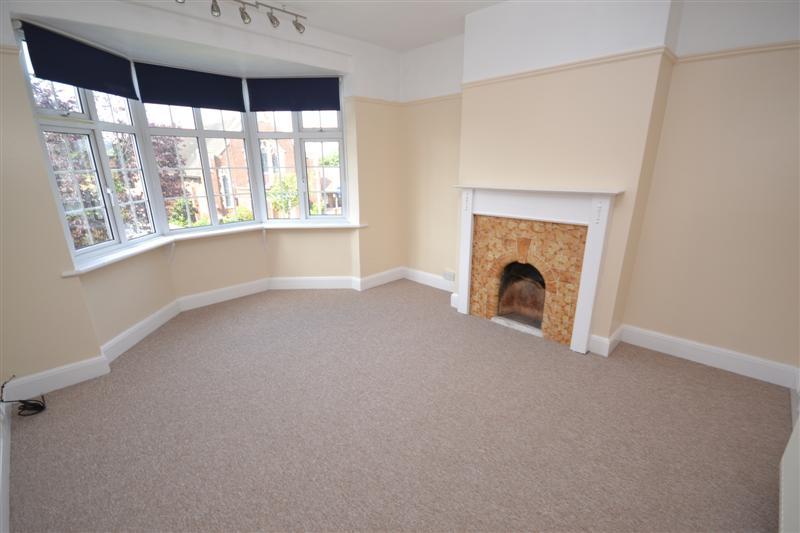 2 bedroom Maisonette to rent + ' - Martyn Gerrard