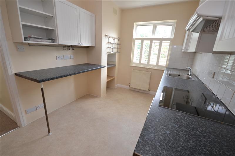 2 bedroom Maisonette to rent + ' - Martyn Gerrard