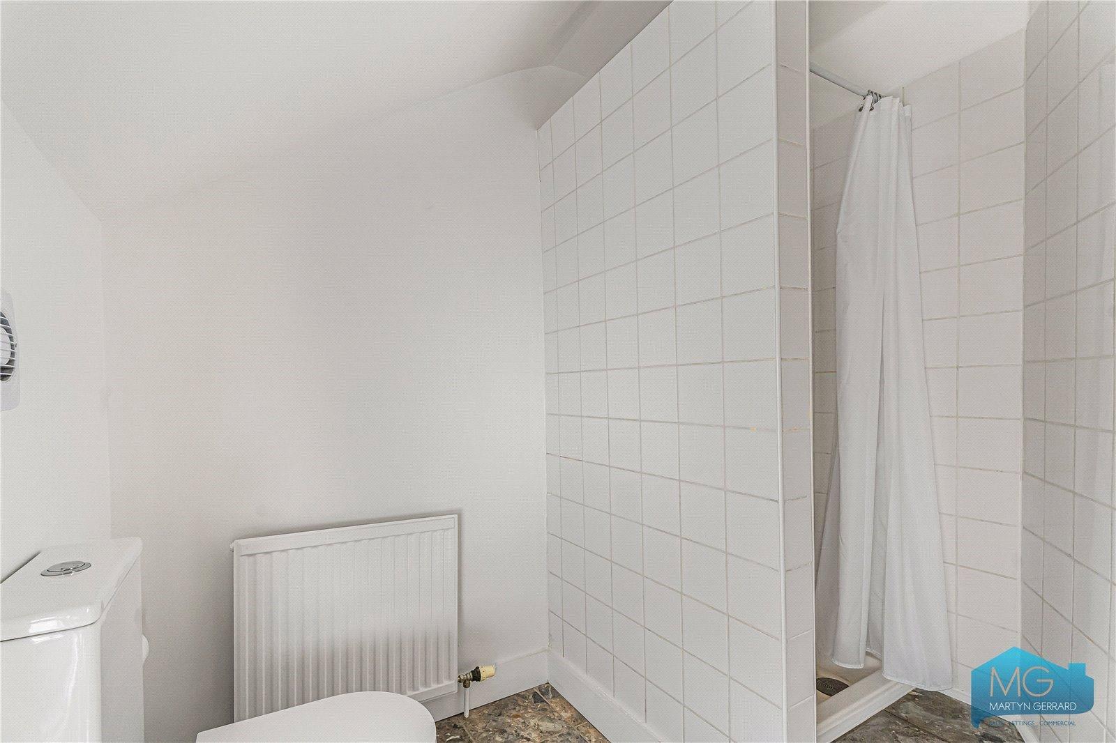5 bedroom Terraced House to rent - Martyn Gerrard