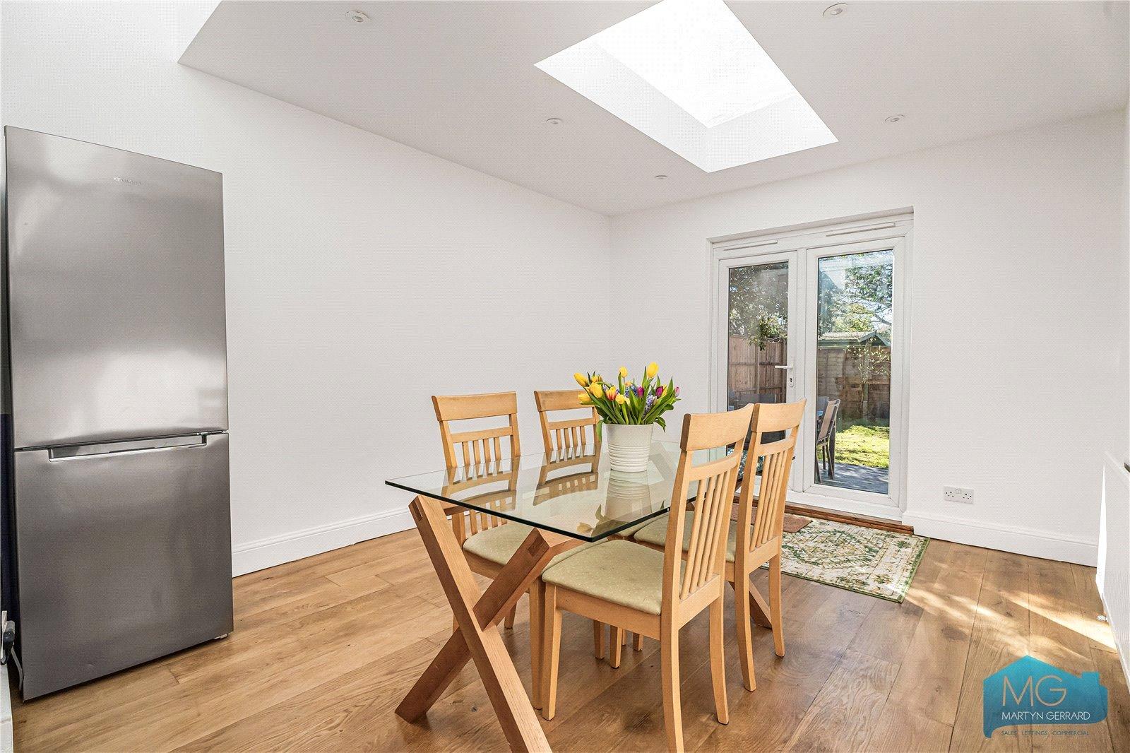5 bedroom Terraced House to rent - Martyn Gerrard