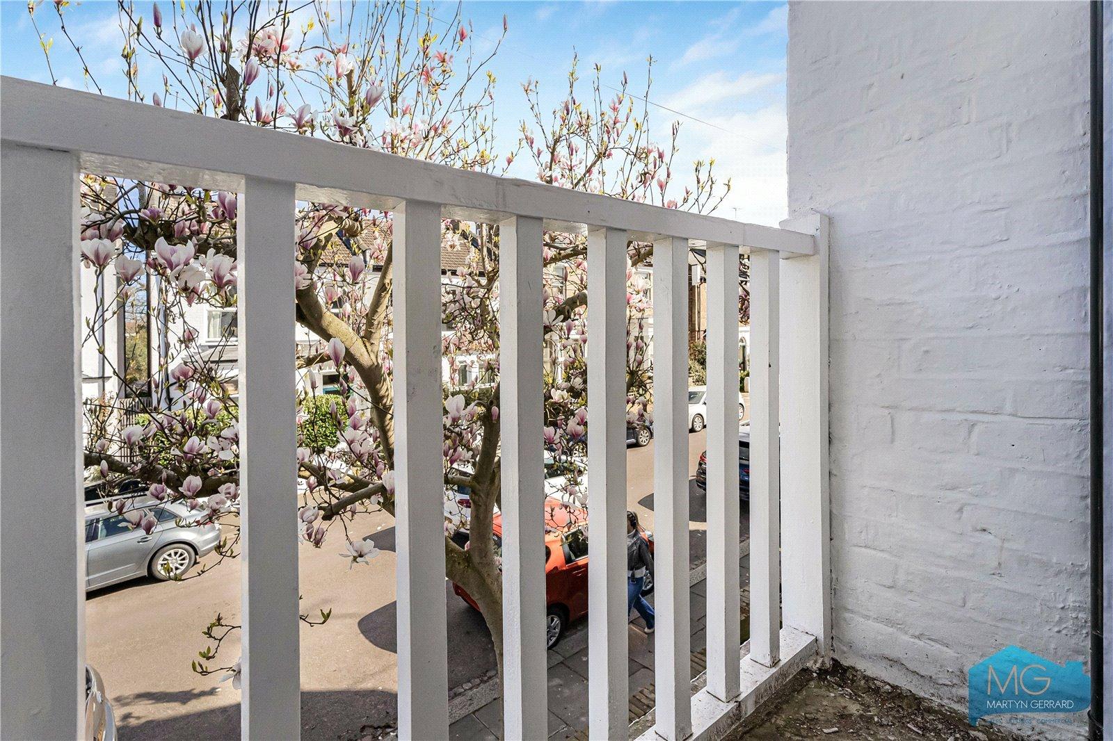 5 bedroom Terraced House to rent - Martyn Gerrard