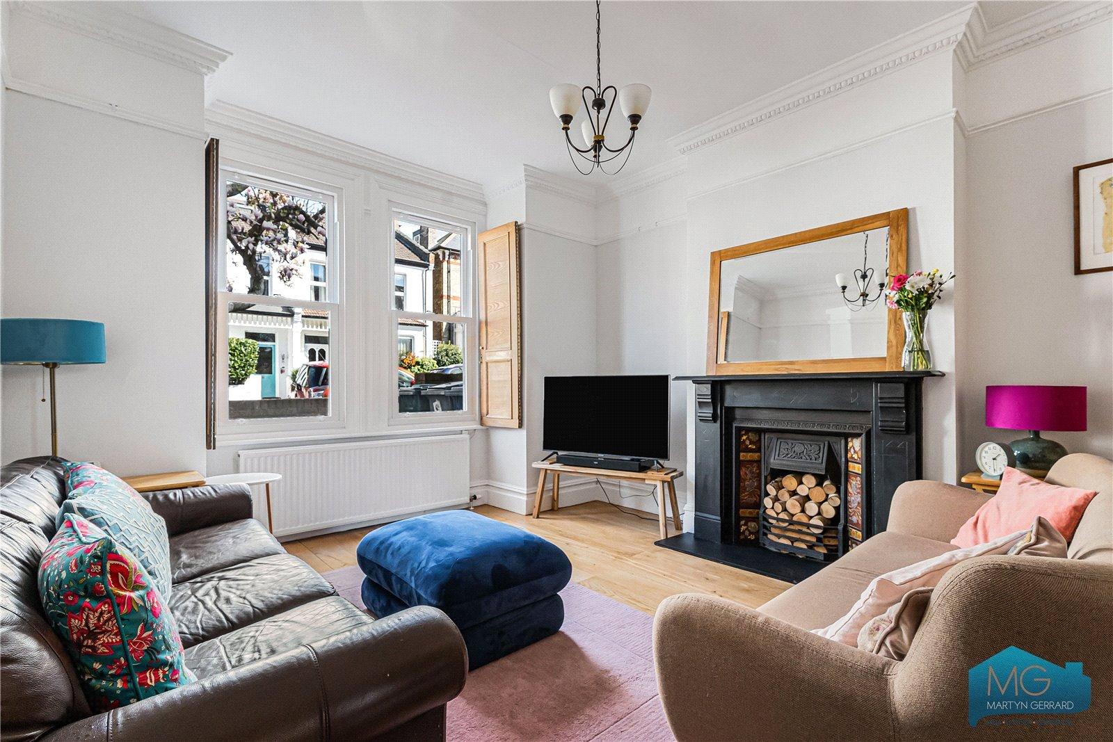 5 bedroom Terraced House to rent - Martyn Gerrard