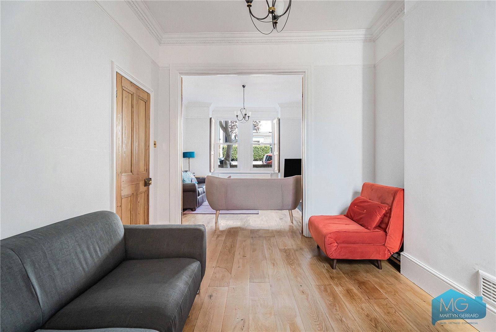 5 bedroom Terraced House to rent - Martyn Gerrard