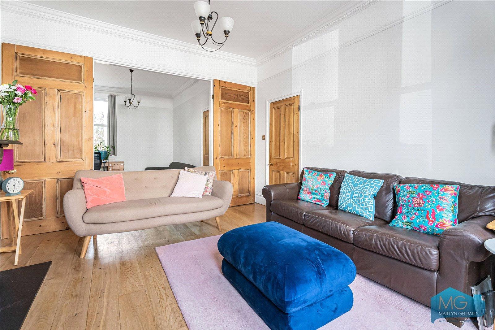 5 bedroom Terraced House to rent - Martyn Gerrard