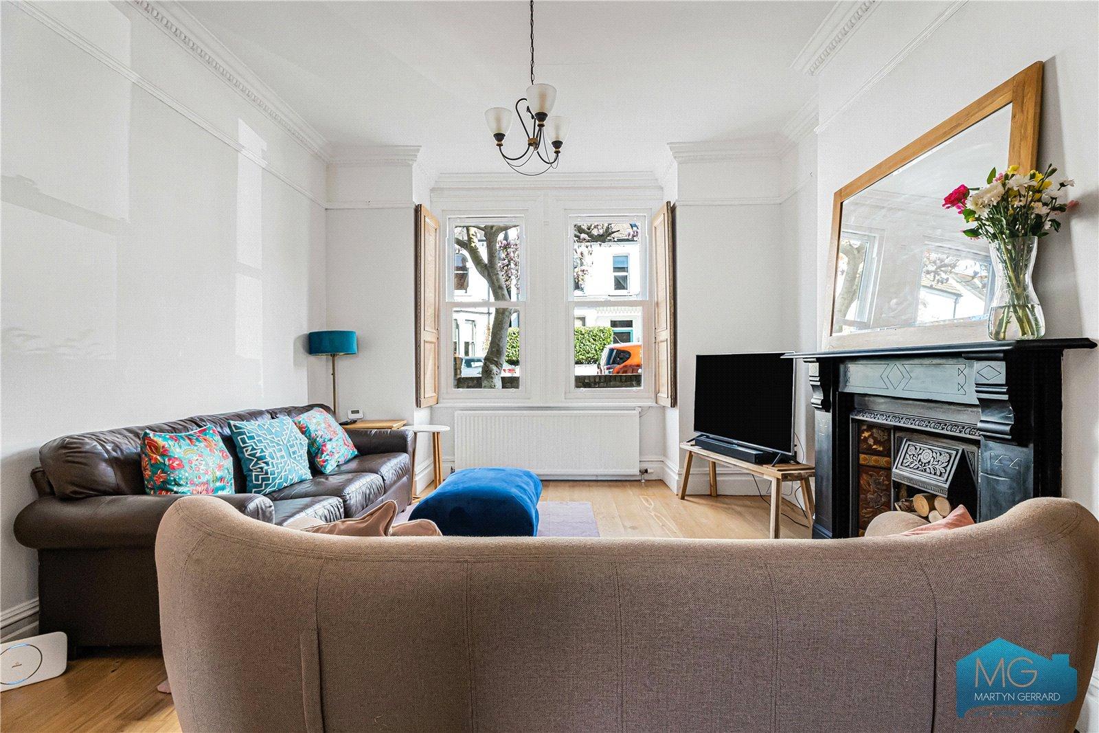 5 bedroom Terraced House to rent - Martyn Gerrard