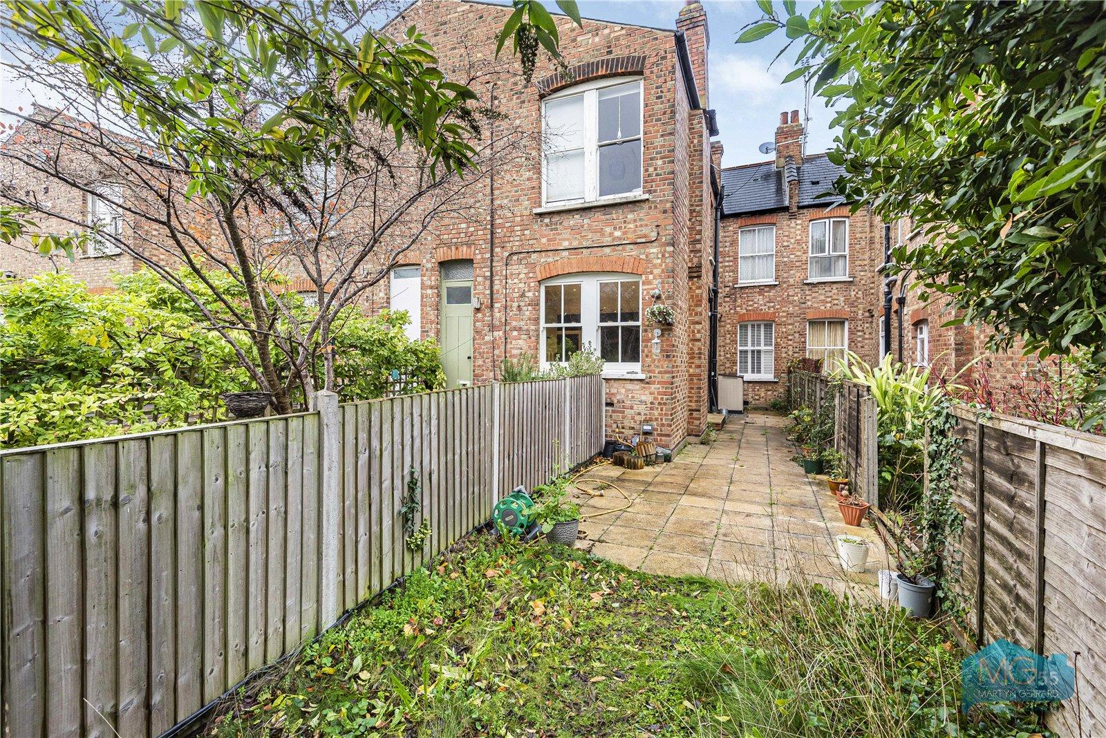 2 bedroom Terraced House to rent - Martyn Gerrard