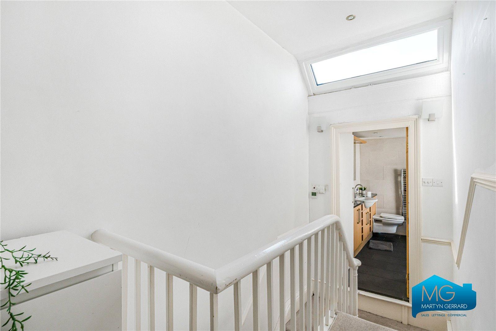 2 bedroom Terraced House to rent - Martyn Gerrard