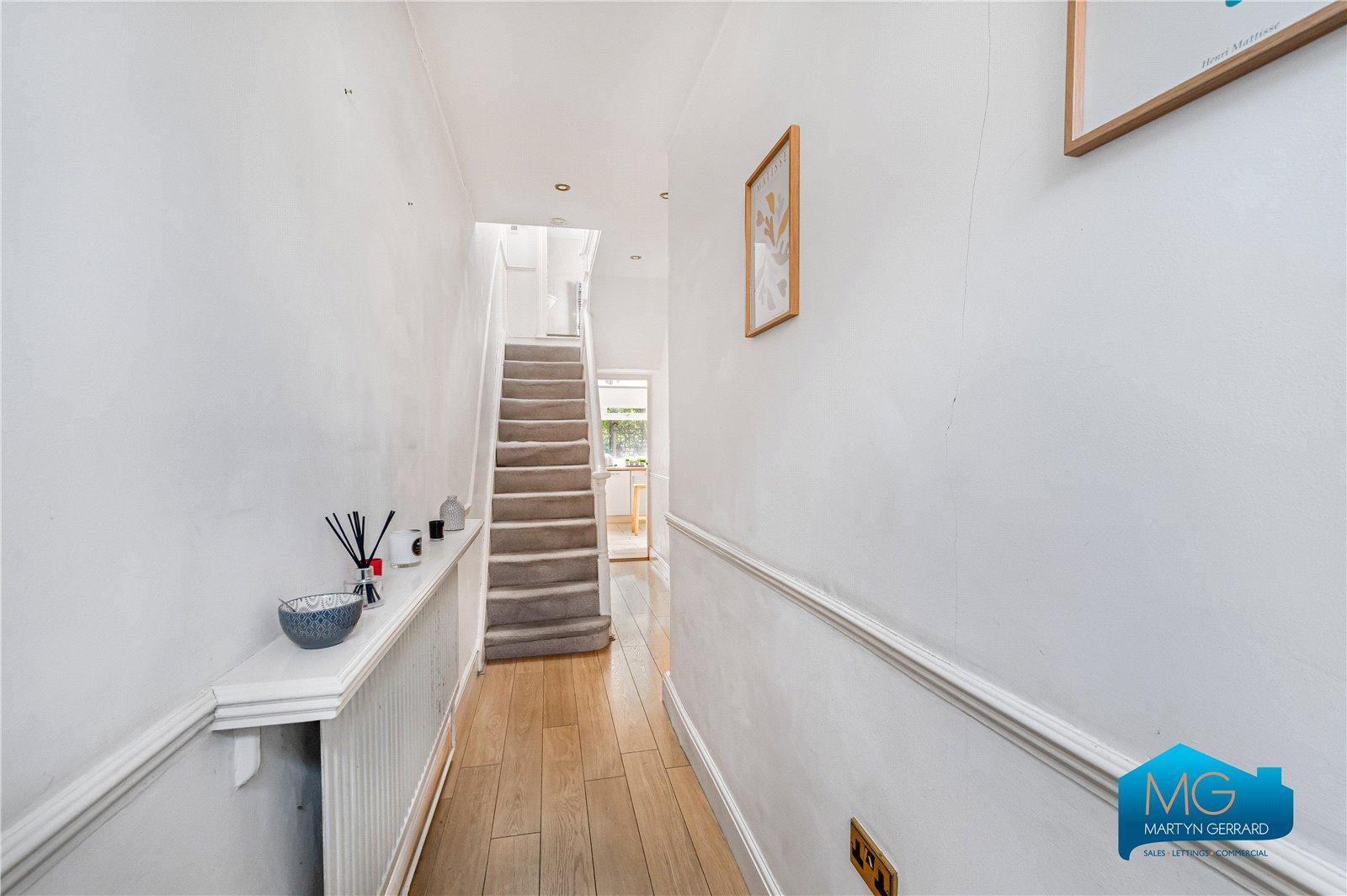 2 bedroom Terraced House to rent - Martyn Gerrard