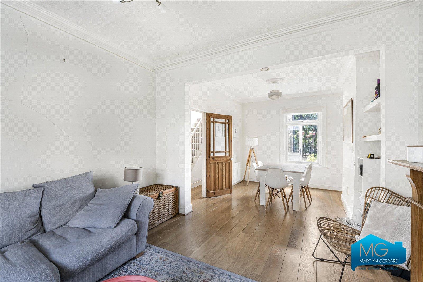 2 bedroom Terraced House to rent - Martyn Gerrard