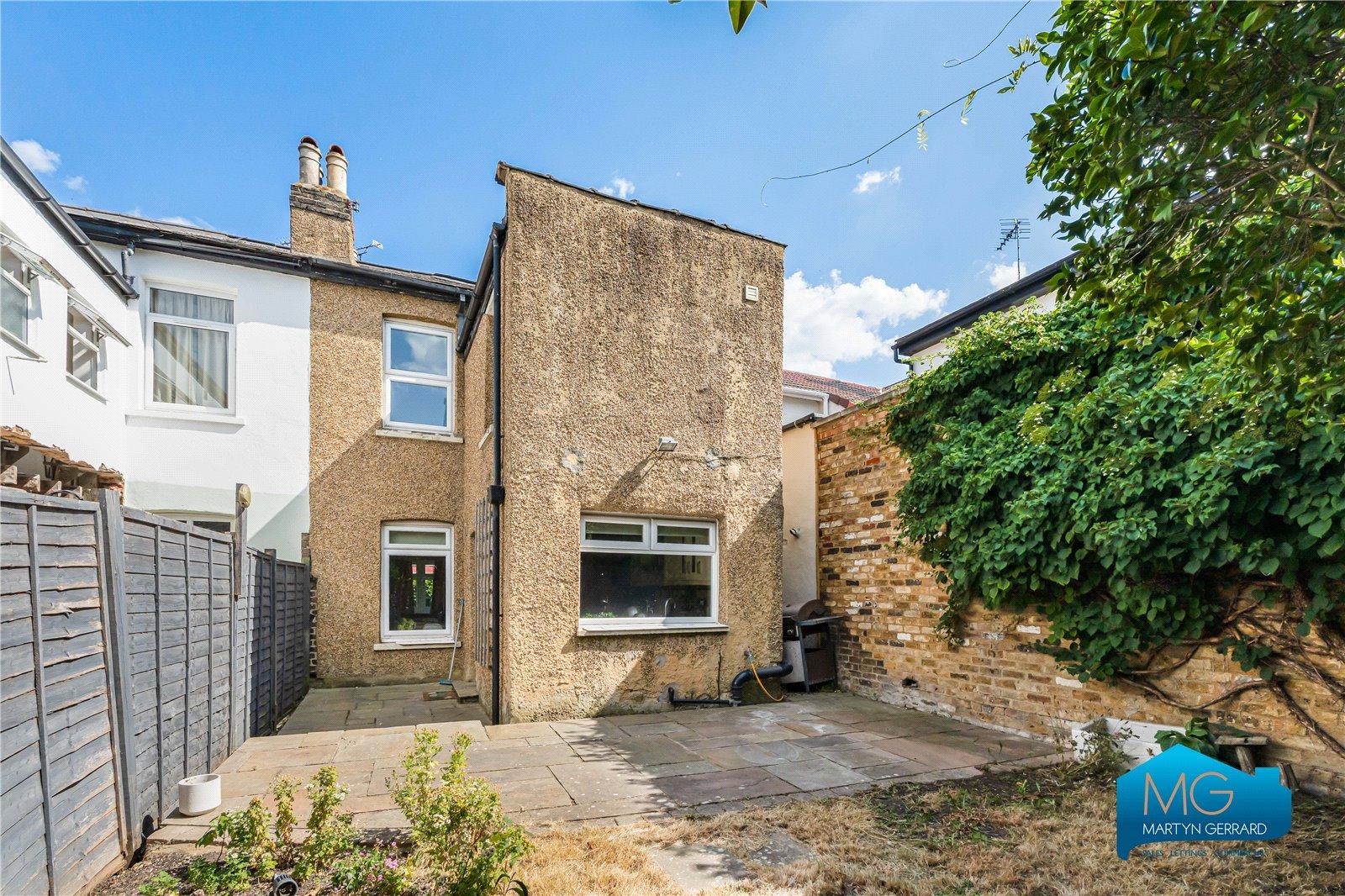 2 bedroom Terraced House to rent - Martyn Gerrard