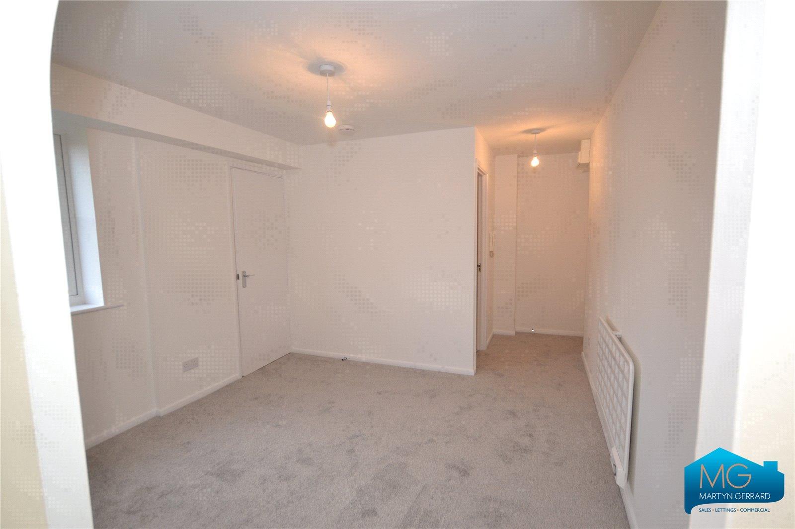 1 bedroom Apartment to rent - Martyn Gerrard