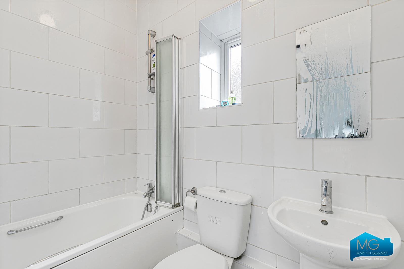 Apartment to rent - Martyn Gerrard
