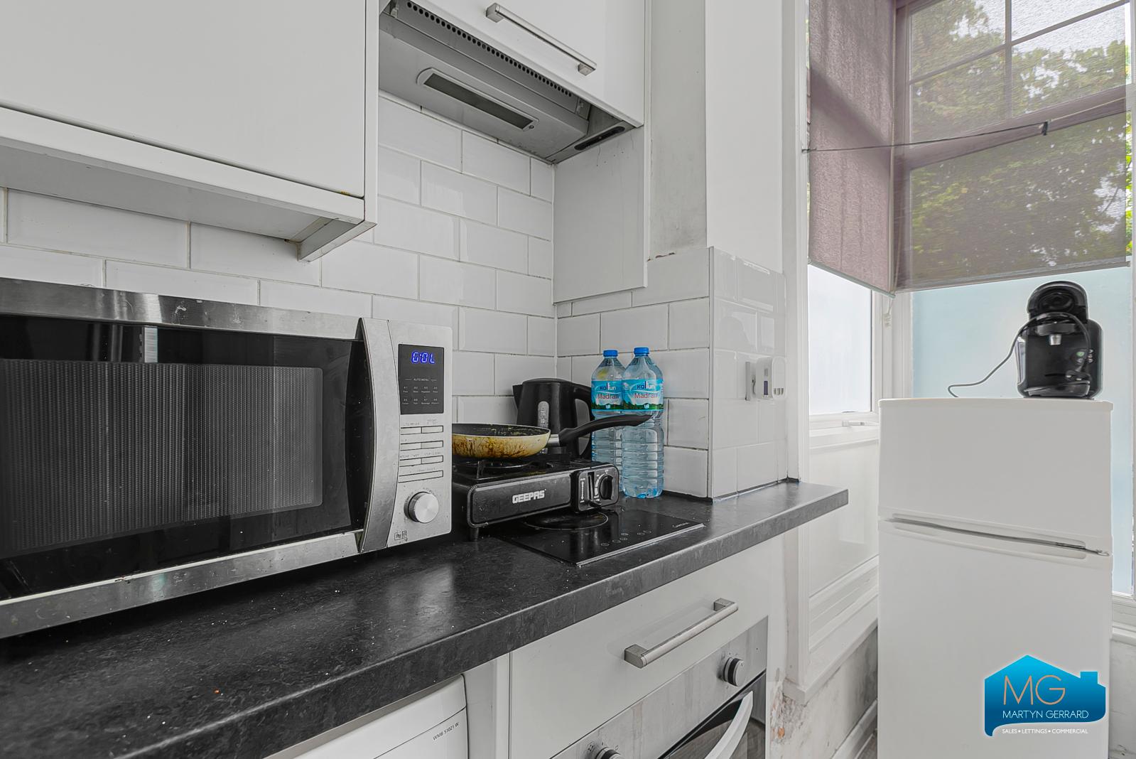 Apartment to rent - Martyn Gerrard