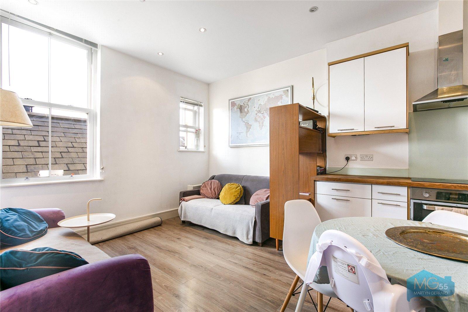 1 bedroom Apartment to rent - Martyn Gerrard