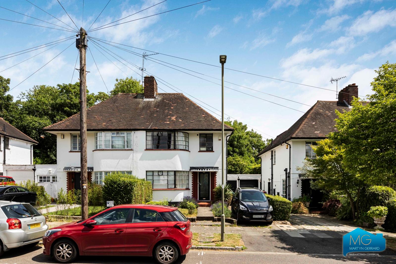 3 bedroom Semi-Detached House to rent - Martyn Gerrard