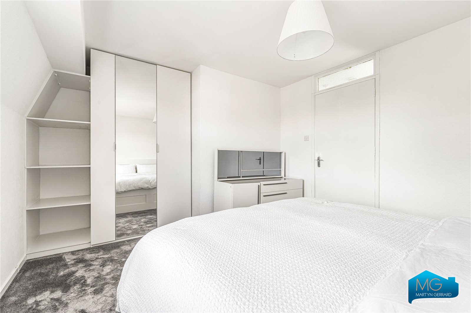1 bedroom Apartment to rent - Martyn Gerrard