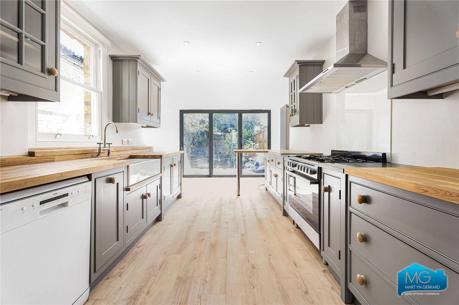 4 bedroom Terraced House to rent - Martyn Gerrard