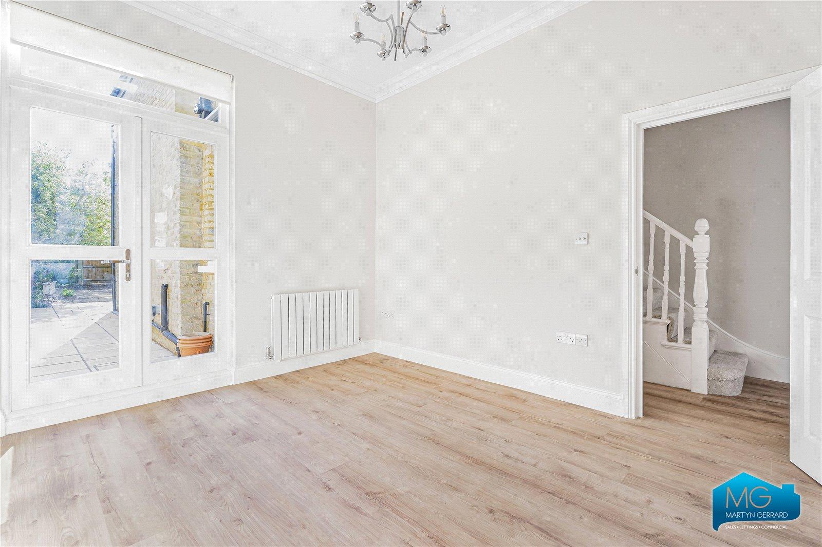 4 bedroom Terraced House to rent - Martyn Gerrard