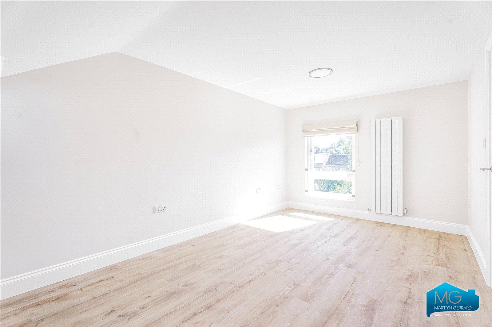 4 bedroom Terraced House to rent - Martyn Gerrard