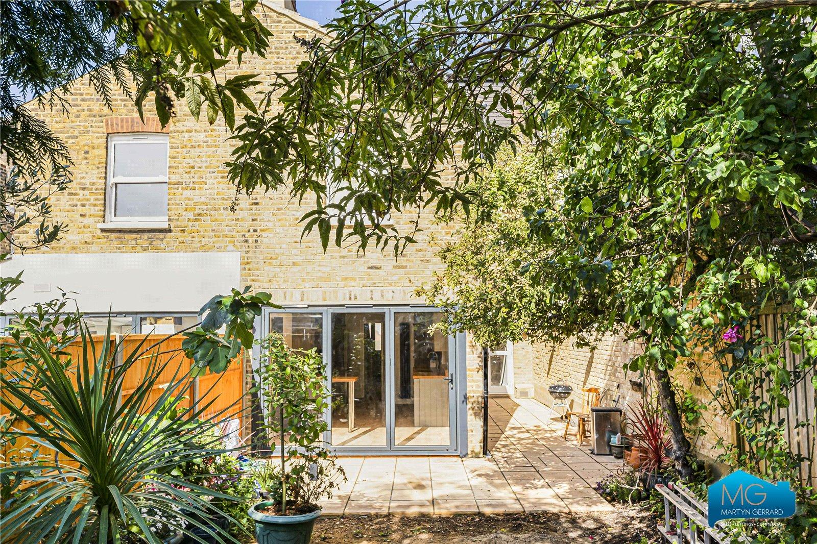 4 bedroom Terraced House to rent - Martyn Gerrard