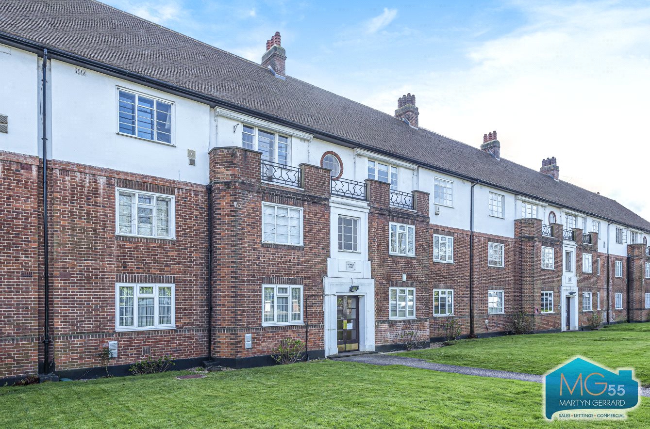 2 bedroom Apartment to rent - Martyn Gerrard
