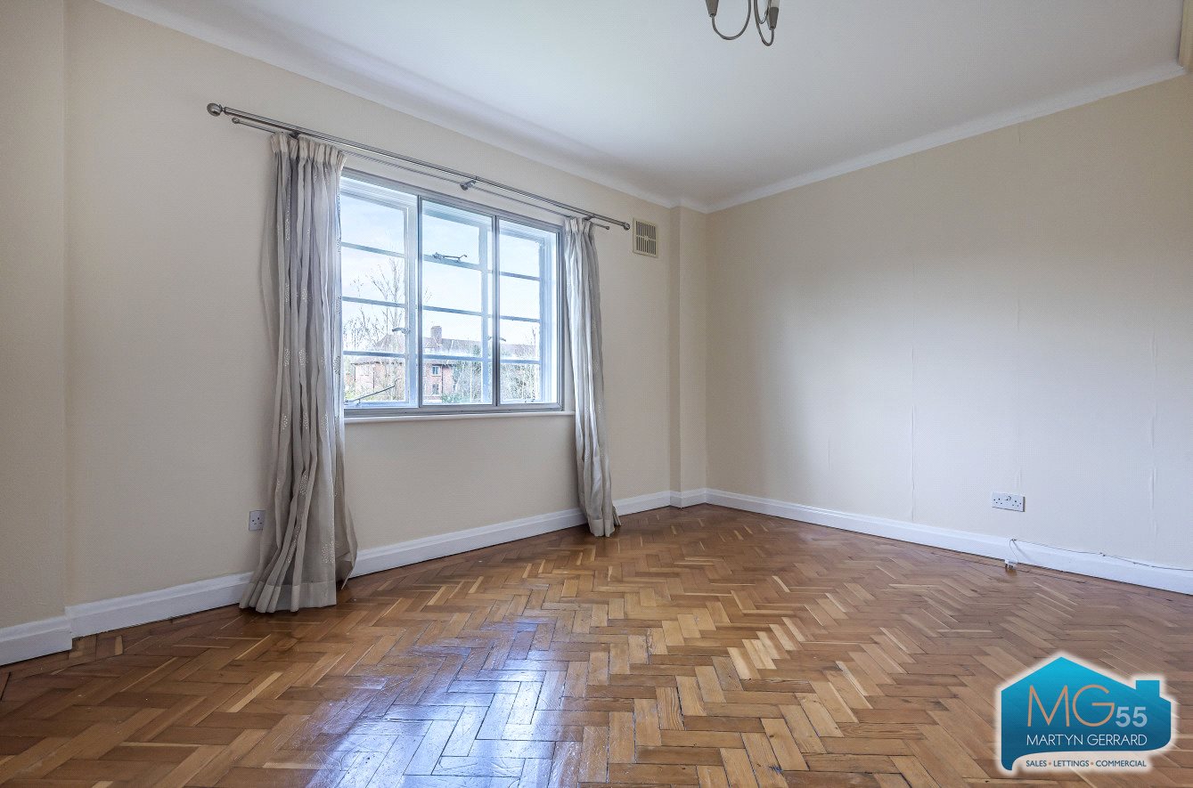 2 bedroom Apartment to rent - Martyn Gerrard
