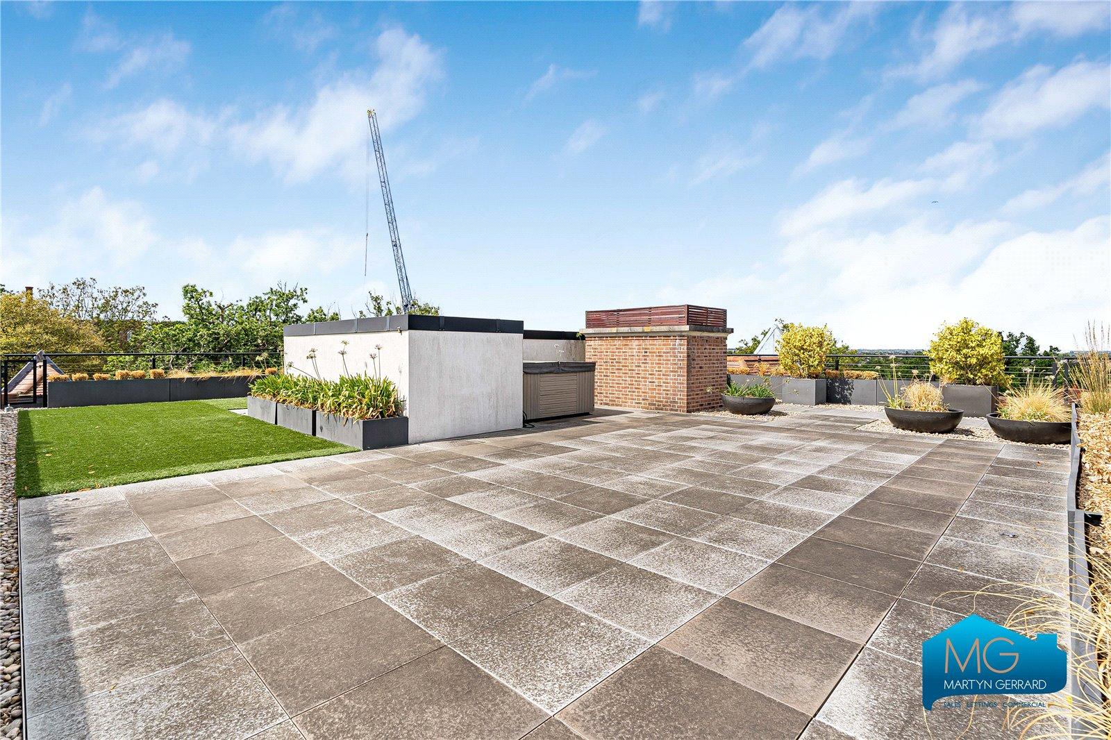 4 bedroom Penthouse to rent - Martyn Gerrard