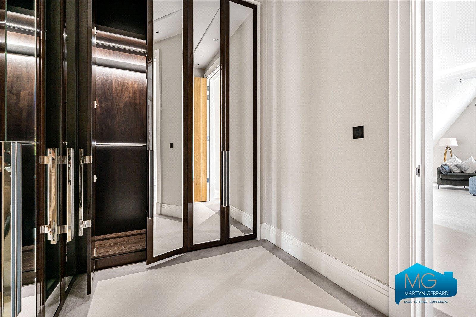 4 bedroom Penthouse to rent - Martyn Gerrard