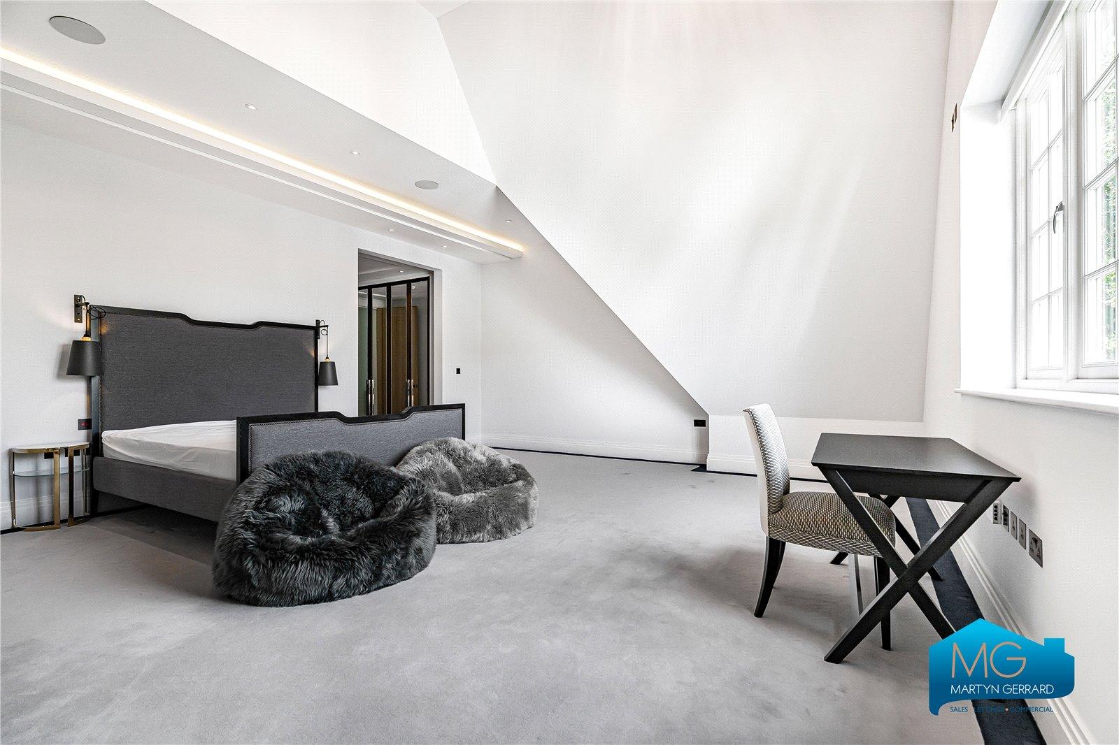4 bedroom Penthouse to rent - Martyn Gerrard