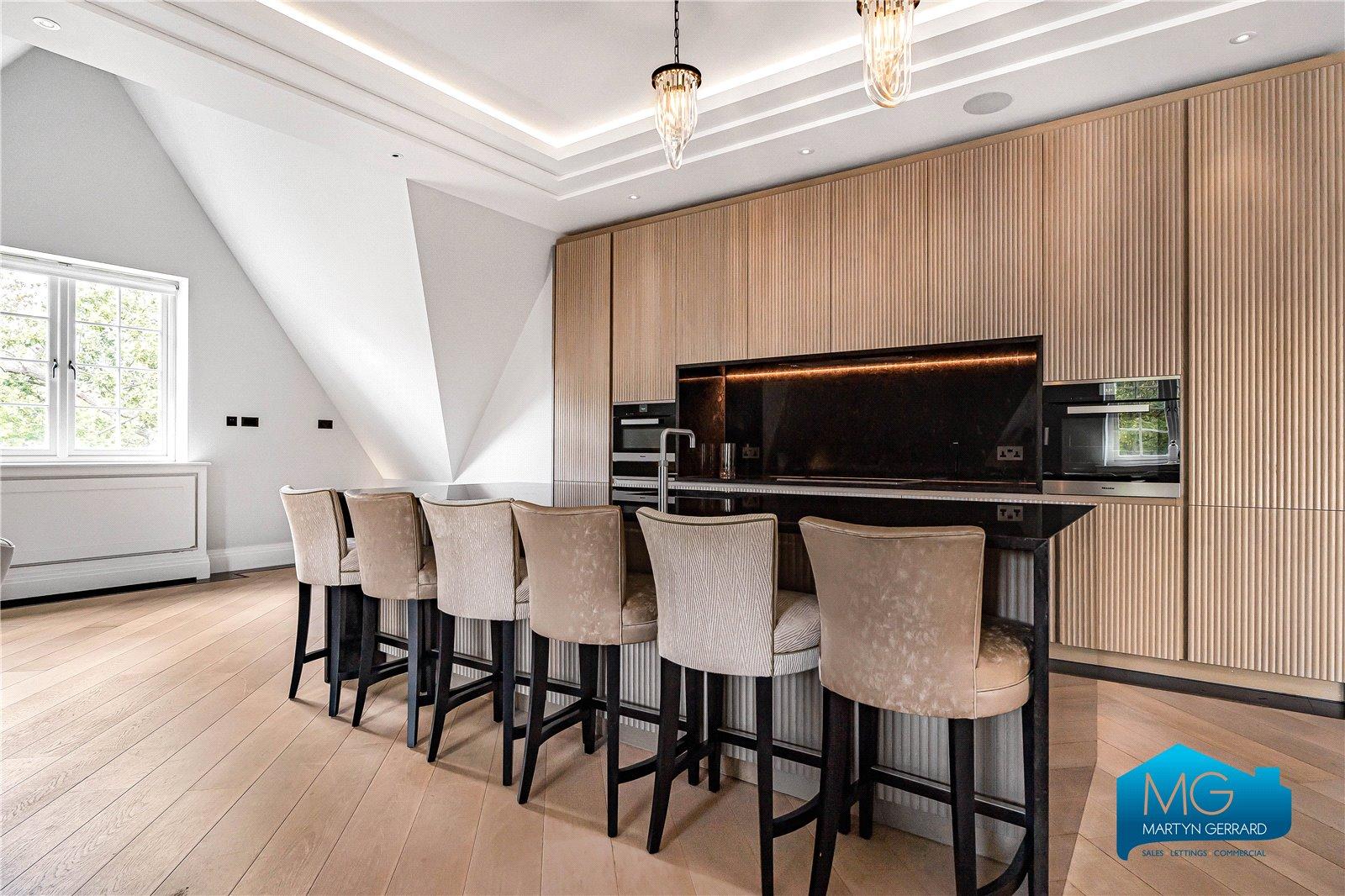 4 bedroom Penthouse to rent - Martyn Gerrard