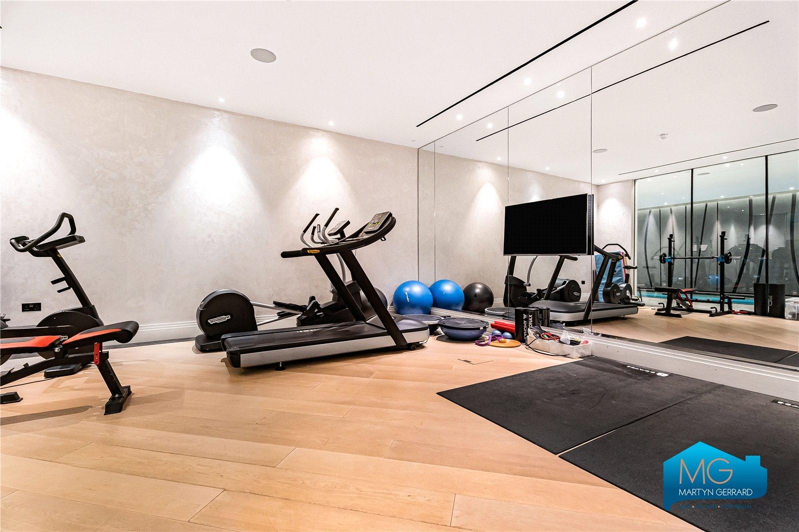 4 bedroom Penthouse to rent - Martyn Gerrard