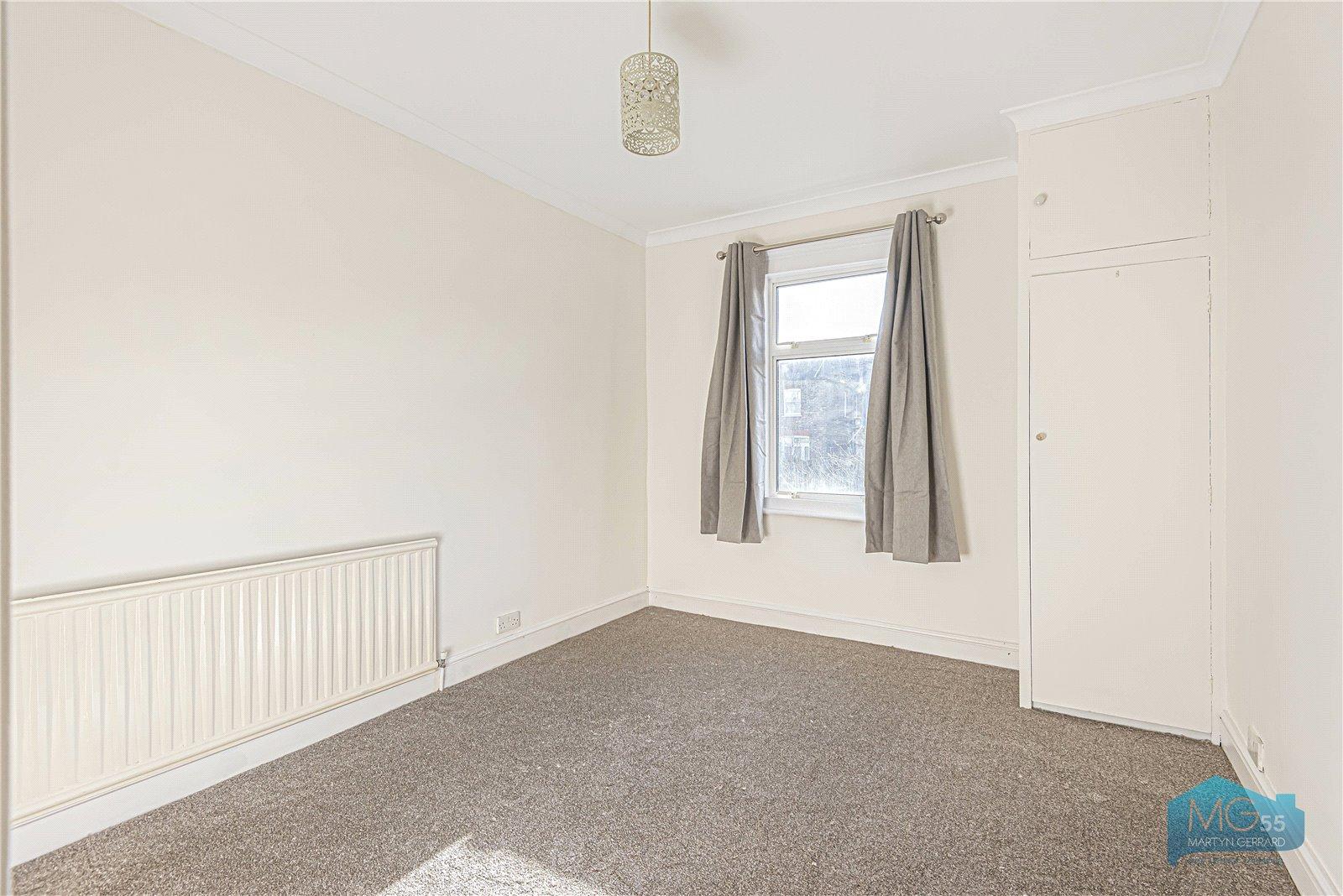 5 bedroom Terraced House to rent - Martyn Gerrard